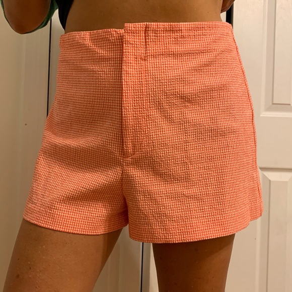 Zara Pants - Zara Peach Gingham Shorts